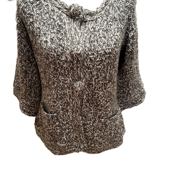 Chunky wool blend gorgeous cardigan with knit covered buttons size medium - Picture 2 of 7